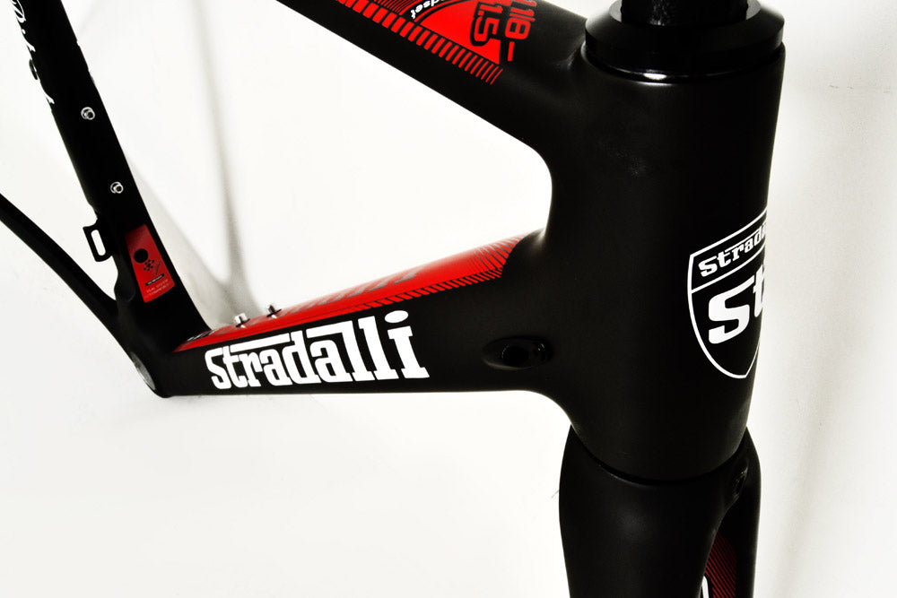 Stradalli Bitonto Frameset