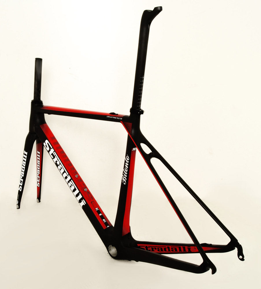 Stradalli Bitonto Frameset